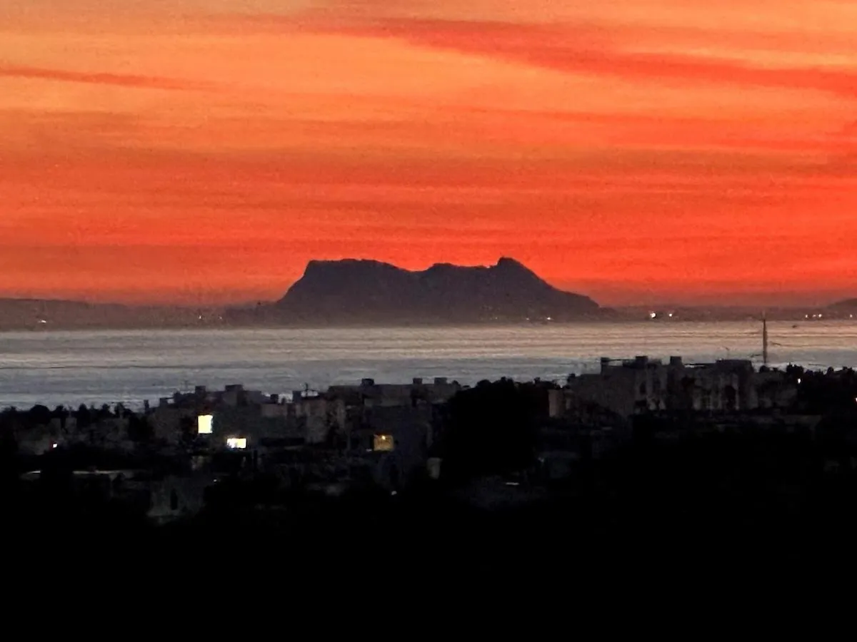 Theview Luxury Appartement Sea And Sunsetview Los Flamingos Golf Estepona Apartamento